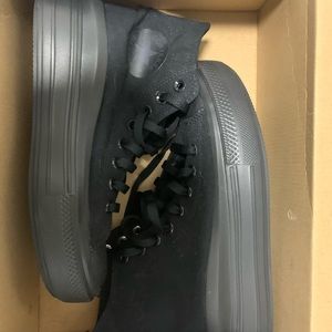 Black platform converse